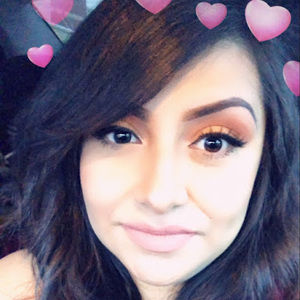 Meet your Posher, Araceli